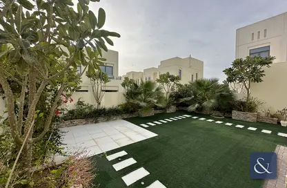 Garden image for: Villa - 4 Bedrooms - 5 Bathrooms for rent in Mira Oasis 2 - Mira Oasis - Reem - Dubai, Image 1