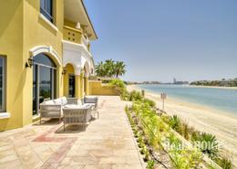 Villa - 4 bedrooms - 6 bathrooms for rent in Garden Homes Frond C - Garden Homes - Palm Jumeirah - Dubai