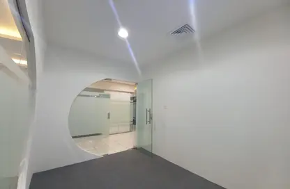 Office Space - Studio - 6 Bathrooms for rent in Corniche View Tower - Corniche Road - Abu Dhabi