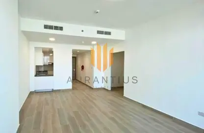 Apartment - 1 Bedroom - 2 Bathrooms for rent in Bloom Towers C - Bloom Towers - Jumeirah Village Circle - Dubai