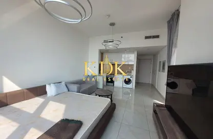 Apartment - Studio - 1 Bathroom for rent in The Square Tower - Jumeirah Village Circle - Dubai Apartment - Studio - 1 Bathroom for rent in The Square Tower - Jumeirah Village Circle - Dubai