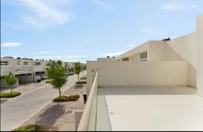 تاون هاوس - 3 غرف نوم - 4 حمامات للايجار في سنتوري - داماك هيلز 2 - دبي