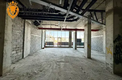 Shop - Studio - 1 Bathroom for rent in Harmony Point - Dubai Industrial City - Dubai