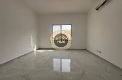 Apartment - Studio - 1 Bathroom for rent in Al Mushrif Villas - Al Mushrif - Abu Dhabi