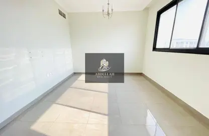 شقة - 2 غرف نوم - 2 حمامات للايجار في سراب 2 - الجادة - الشارقة