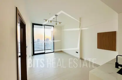 Apartment - 1 Bedroom - 2 Bathrooms for rent in Binghatti House - Jumeirah Village Circle - Dubai