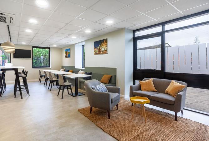 10163879 - Property Image 2