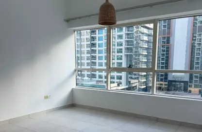 Apartment - 1 Bedroom - 2 Bathrooms for rent in Marina View Tower B - Marina View - Dubai Marina - Dubai