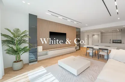 Apartment - 3 Bedrooms - 5 Bathrooms for sale in Marina Residences 5 - Marina Residences - Palm Jumeirah - Dubai