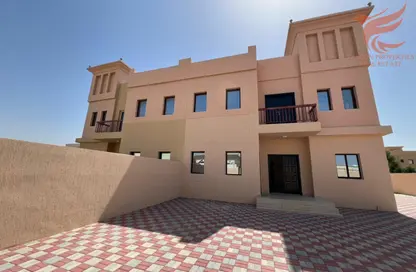 Compound - 3 Bedrooms - 3 Bathrooms for rent in Seih Al Uraibi - Ras Al Khaimah