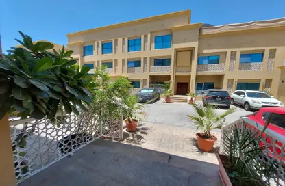 Apartment - 2 Bedrooms - 3 Bathrooms for rent in Binal Jesrain - Between Two Bridges - Abu Dhabi