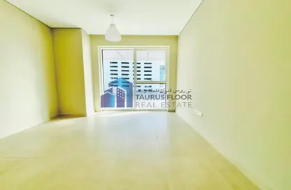 شقة - غرفة نوم - 2 حمامات للايجار في تيارا ويست تاور - الخليج التجاري - دبي