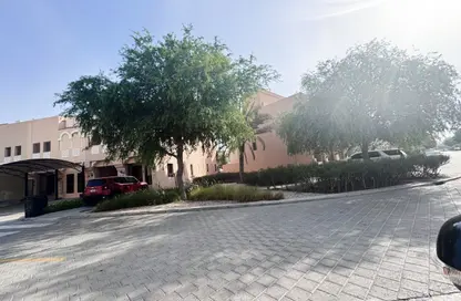Villa - 2 Bedrooms - 3 Bathrooms for rent in Zone 7 - Hydra Village - Abu Dhabi