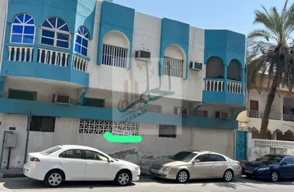 عمارة بالكامل - 8 غرف نوم - 8 حمامات للبيع في النعيمية - النعيمية - عجمان