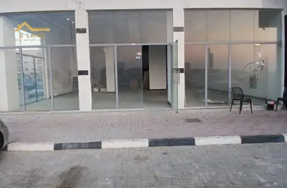 Shop - Studio - 1 Bathroom for rent in Ajman Global City - Al Alia - Ajman