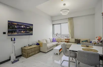 شقة - 2 غرف نوم - 2 حمامات للبيع في برج روكان A - برج روكان - دبي لاند - دبي شقة - 2 غرف نوم - 2 حمامات للبيع في برج روكان A - برج روكان - دبي لاند - دبي