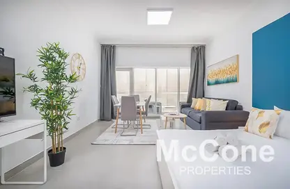 Apartment - Studio - 1 Bathroom for rent in Burj Al Nujoom - Downtown Dubai - Dubai