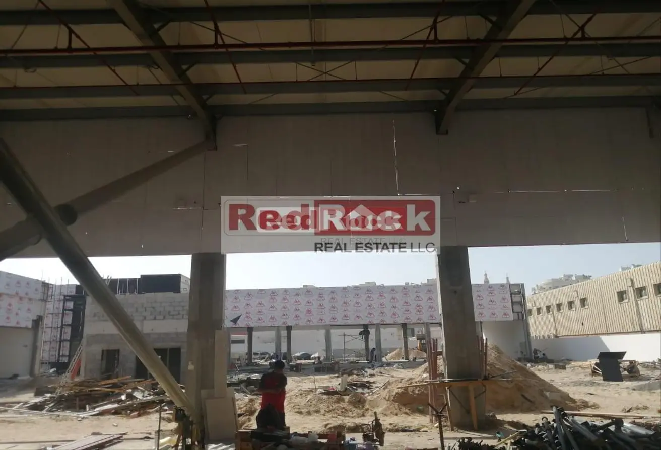 Shop for rent in Al Qusais