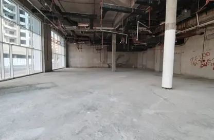 Show Room - Studio for rent in Bin Hendi Tower - Mankhool - Bur Dubai - Dubai