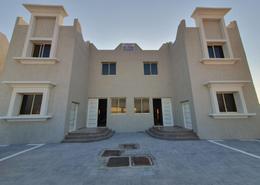Compound - 5 bedrooms - 5 bathrooms for rent in Khuzam - Ras Al Khaimah
