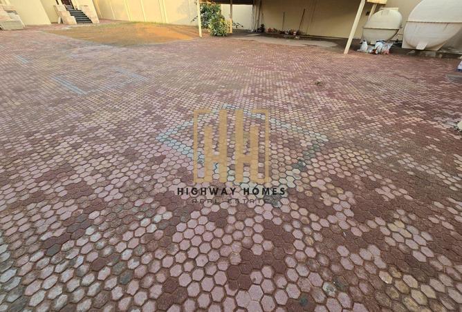 15884401 - Property Image 2