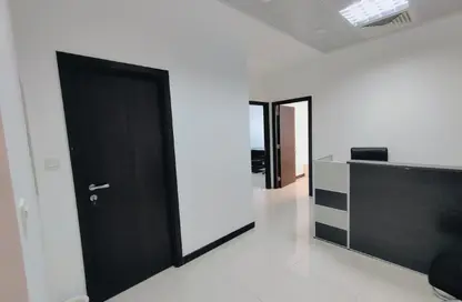 Office Space - Studio - 2 Bathrooms for rent in Jasmine Tower - Airport Road - Abu Dhabi