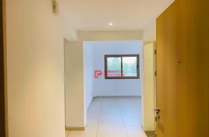 Apartment - 2 Bedrooms - 2 Bathrooms for rent in The Gardens Buildings - The Gardens - Dubai