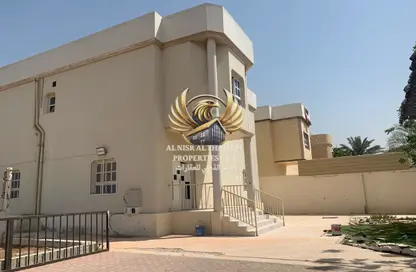 Duplex - 5 Bedrooms - 4 Bathrooms for rent in Al Qusaidat - Ras Al Khaimah