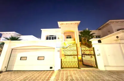 Villa - 5 Bedrooms - 7 Bathrooms for rent in Al Nahyan Camp - Abu Dhabi