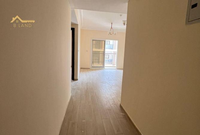 15640000 - Property Image 2