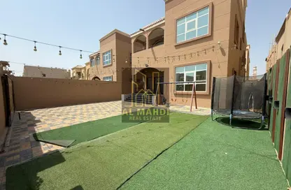 Villa - 5 Bedrooms - 7 Bathrooms for sale in Al Mowaihat 1 - Al Mowaihat - Ajman