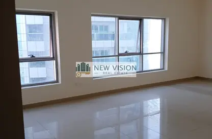 Apartment - 2 Bedrooms - 2 Bathrooms for rent in Al Khan - Sharjah