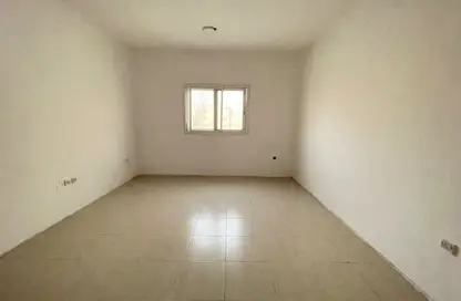 Apartment - 2 Bedrooms - 2 Bathrooms for rent in Muweileh Community - Muwaileh Commercial - Sharjah
