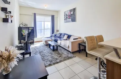 Apartment - 1 Bedroom - 2 Bathrooms for rent in Sulafa Tower - Dubai Marina - Dubai