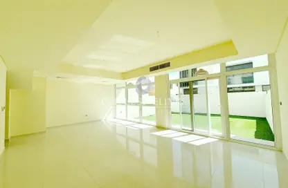 Villa - 3 Bedrooms - 3 Bathrooms for rent in Centaury - The Roots DAMAC Hills 2 - Damac Hills 2 - Dubai