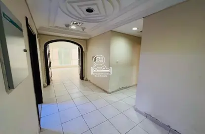 Apartment - 3 Bedrooms - 3 Bathrooms for rent in Al Zahiyah - Abu Dhabi