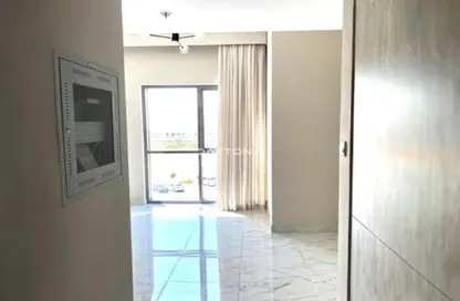 شقة - 1 حمام للايجار في ماج 560 - ماغ 5 - دبي الجنوب (مركز دبي العالمي) - دبي