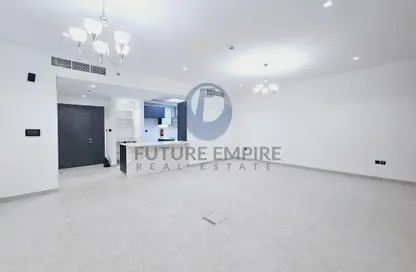 Apartment - 2 Bedrooms - 4 Bathrooms for rent in THE PEARL - Umm Hurair 2 - Umm Hurair - Dubai