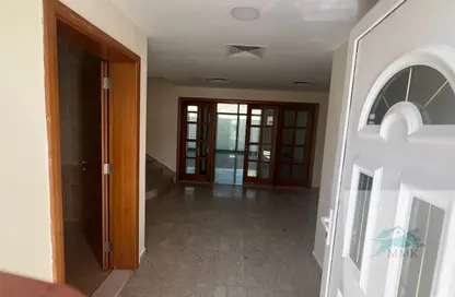 Villa - 5 Bedrooms - 7+ Bathrooms for rent in Al Maqtaa Villas - Mohamed Bin Zayed City - Abu Dhabi
