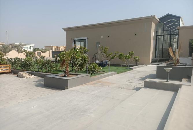 15589998 - Property Image 2