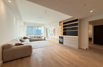 Apartment - 2 Bedrooms - 3 Bathrooms for sale in Marina Residences 2 - Marina Residences - Palm Jumeirah - Dubai