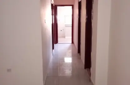 شقة - 2 غرف نوم - 2 حمامات للايجار في النباعة - الشارقة شقة - 2 غرف نوم - 2 حمامات للايجار في النباعة - الشارقة