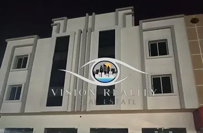 عمارة بالكامل - 8 غرف نوم - 8 حمامات للبيع في العريبي - رأس الخيمة
