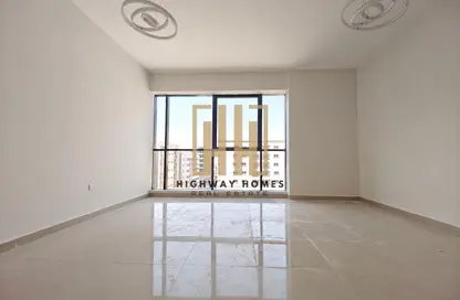 Apartment - 2 Bedrooms - 3 Bathrooms for rent in Al Thani Muwaileh - Muwaileh Commercial - Sharjah