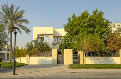 Townhouse - 4 Bedrooms - 4 Bathrooms for sale in Noor Townhouses - Town Square - Dubai