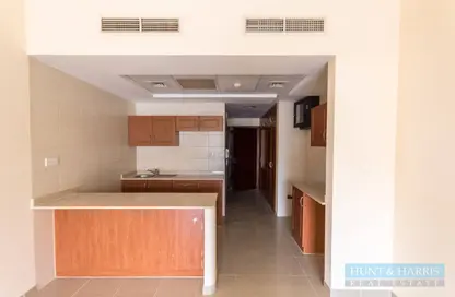 شقة - 1 حمام للبيع في شقق مارينا H - مساكن الحمرا مارينا - قرية الحمرا - رأس الخيمة