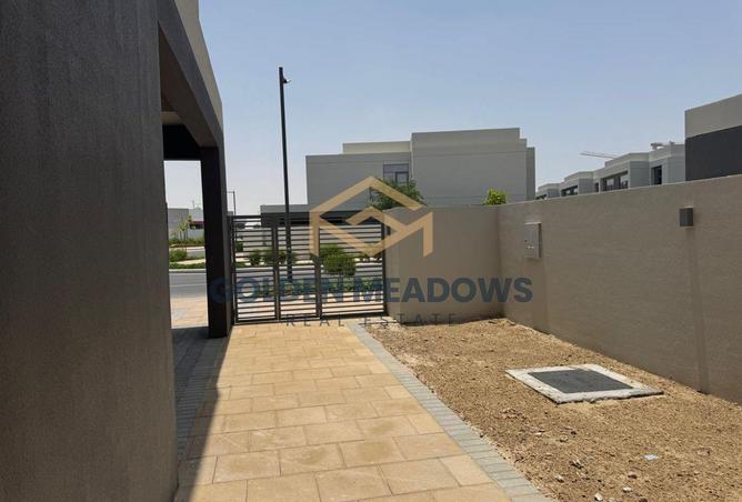 15460221 - Property Image 2