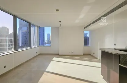 Apartment - 2 Bedrooms - 2 Bathrooms for rent in Sky Gardens - DIFC - Dubai