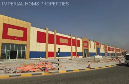 مستودع - استوديو - 1 حمام للايجار في أم الثعوب - أم القيوين