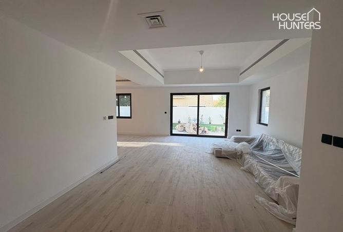 16036411 - Property Image 2